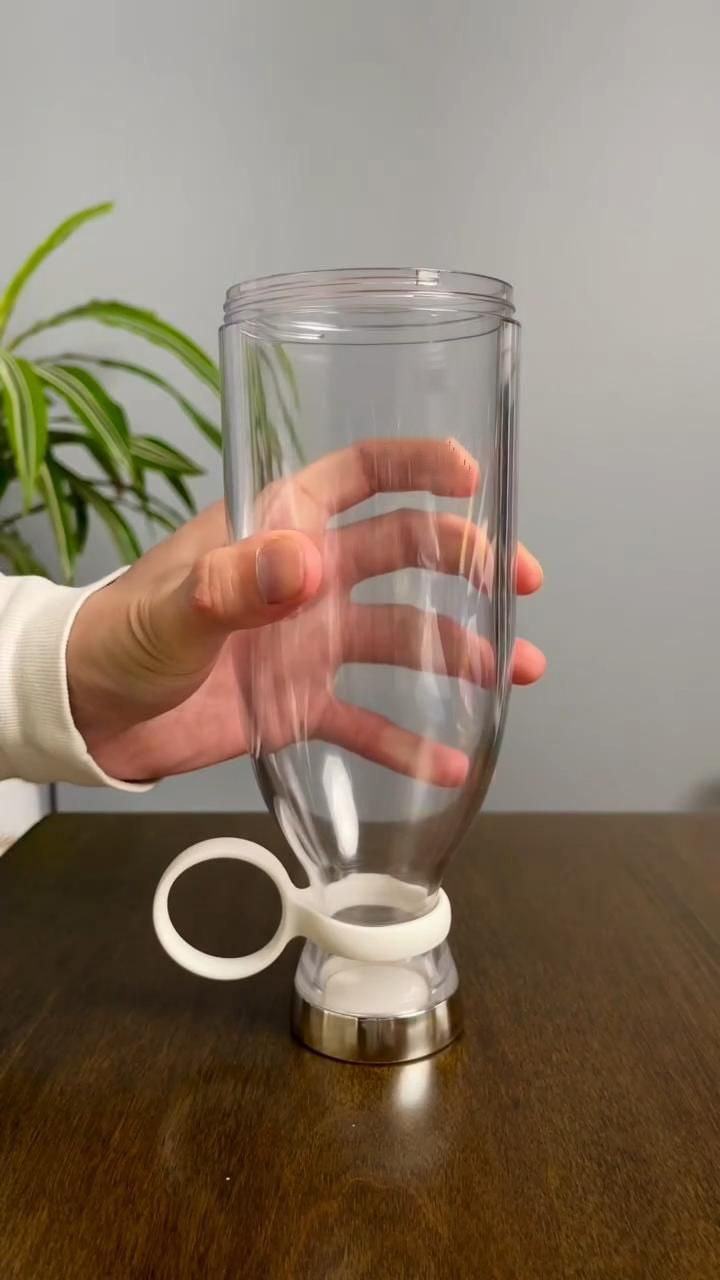 خلاط العصير الأنيق